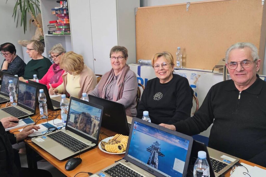 Szkolenie w zakresie obsługi komputera i urządzeń mobilnych